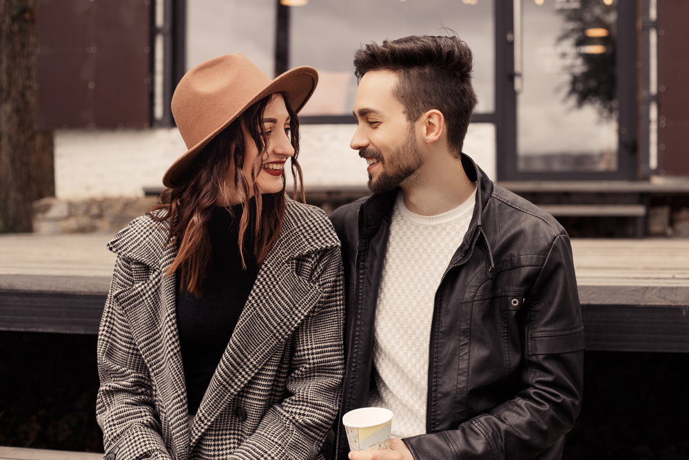 flirt auf der parkbank